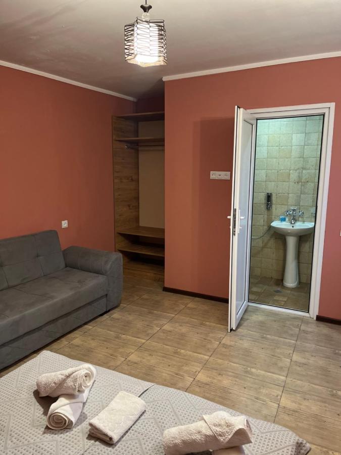 G32 Hotel Tbilisi Bagian luar foto