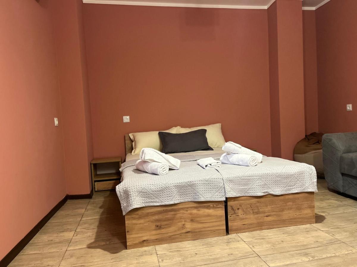 G32 Hotel Tbilisi Bagian luar foto